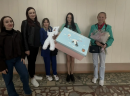 Еще один подарок новорожденному был вручен многодетной семье