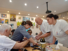 «Серебряные волонтеры»