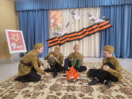 ПРАЗДНИЧНАЯ ПРОГРАММА КО ДНЮ ПОБЕДЫ «ПАМЯТЬ ВЕЧНО ЖИВА»