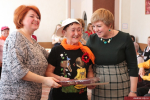 Конкурсная программа «А ну-ка бабушки»