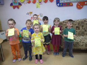 Бумагопластика для малышей и малышек