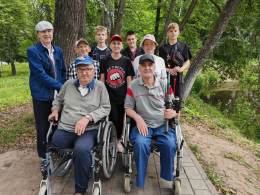 КЛЁВАЯ  КОМПАНИЯ
