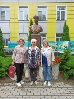 Движение Старших — 33