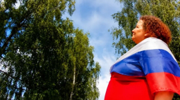 Окна России: создали атмосферу праздника ко Дню флага! 