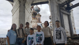 Шатровая колокольня