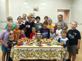 К нам в гости «пришел» настоящий русский самовар