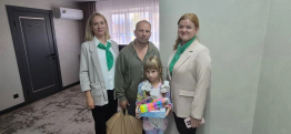 Мы вместе помогаем детям идти в школу с улыбкой!