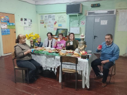 Фольклорные посиделки «И чайку попьём, и песни споём»