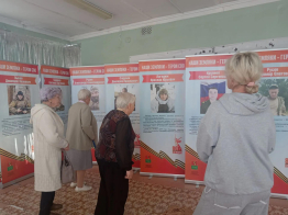 Участники клуба общения "Вдохновение" посетили выставки