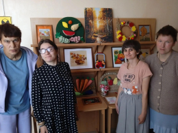 Выставка " Встречаем осень "