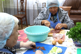 Ароматные котлетки для друзей
