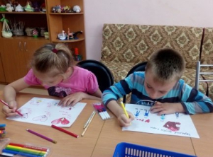 Конкурс рисунков "Моя семья"