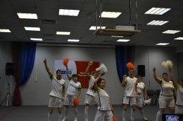 ЛИКУЮЩИЕ СЕРДЦА