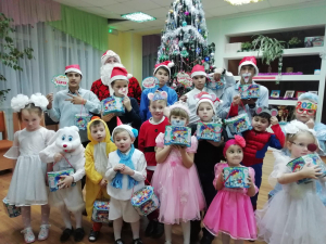 Развлечение «Конкурсы от Деда Мороза»