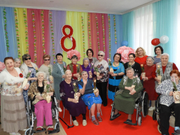 С праздником Весны, милые женщины!