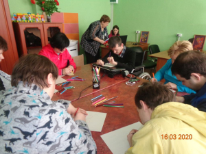 Всемирный день карандаша