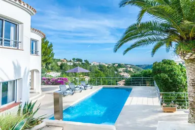 Villa Girasoles