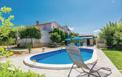 Apartments Surac