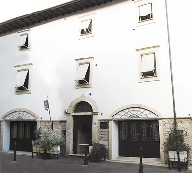 B&B Catillo