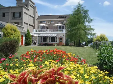 Gancheng Township B&B