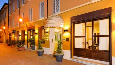Al Cappello Rosso