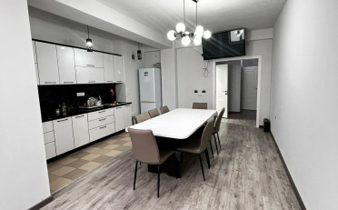  Агентство недвижимости