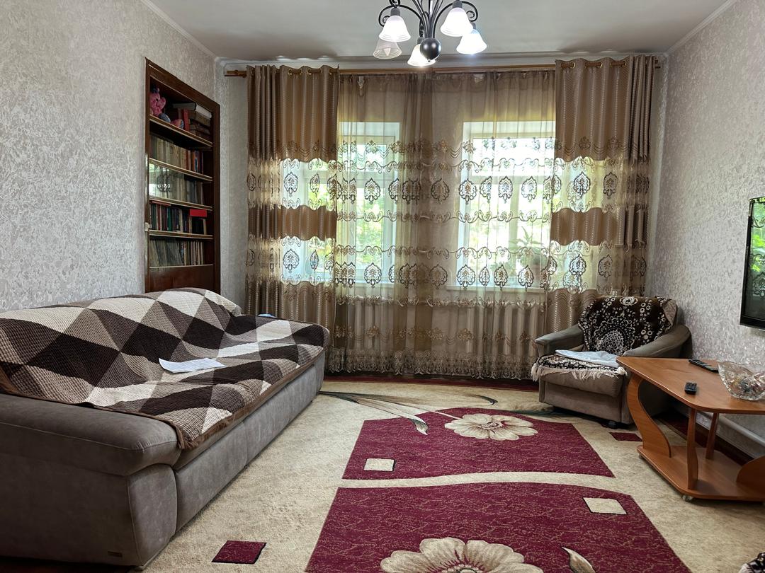 Продажа, Дом, 4 ком, 4 соток, Сост: Хорошее - фото 2