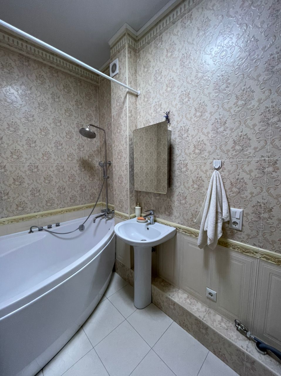 Продажа, Элитка, 3 ком, 83 м2, этаж 6/12, ж/к Премьера (Premiera), Сост: Евроремонт - фото 9