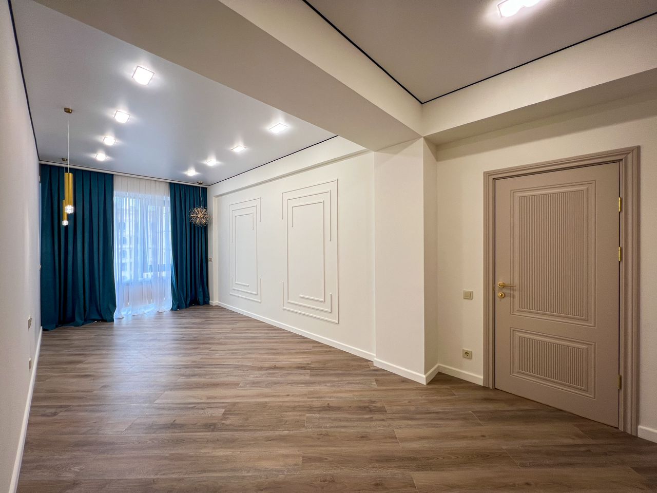 Элитка, 3 ком, 110 м2, этаж 9/10, ж/к Нью-Йорк сити (New York city), Сост: Евроремонт - фото 4