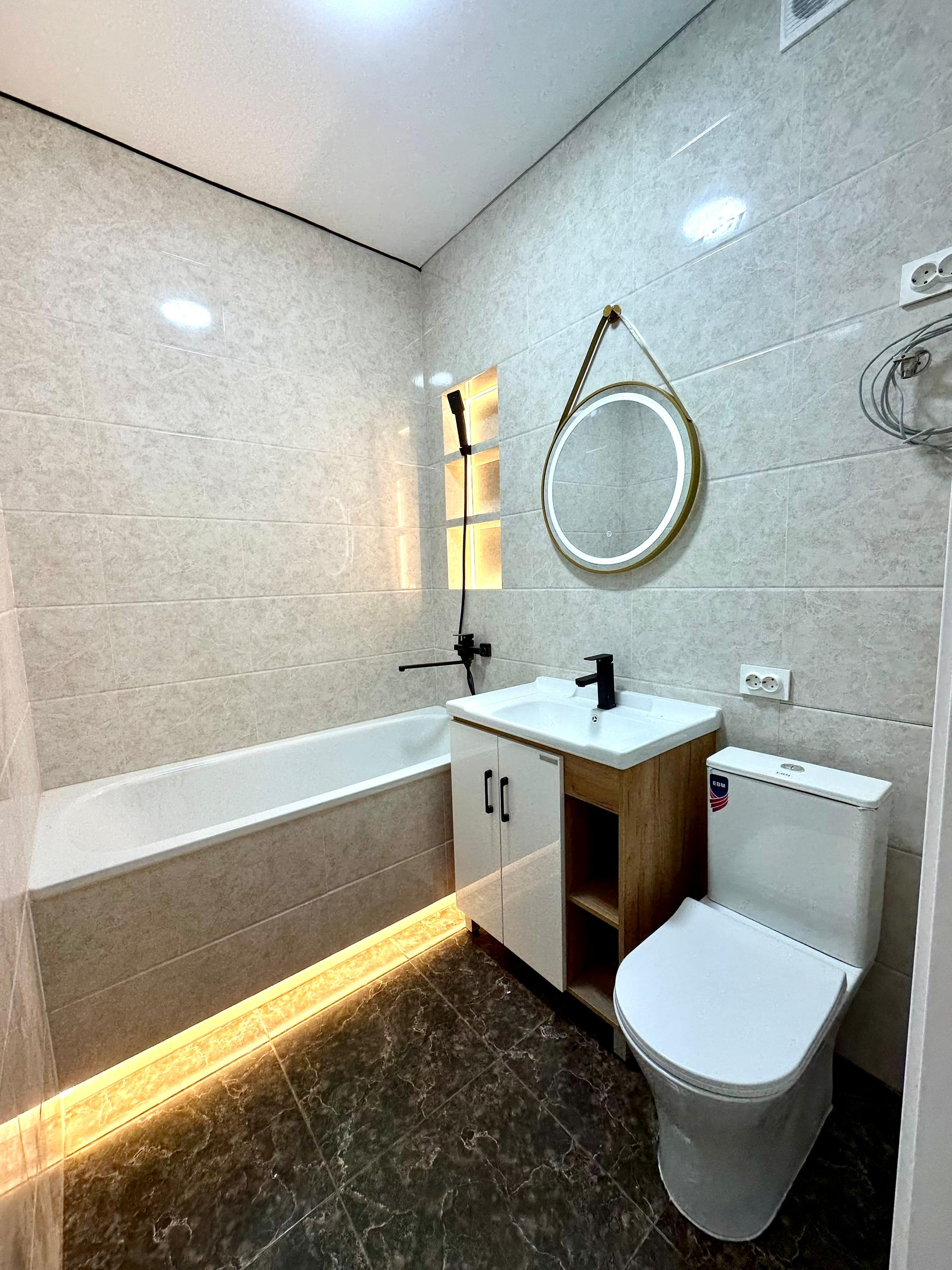 Продажа, Элитка, 1 ком, 42 м2, этаж 6/9, ж/к ЖК Фламинго, Сост: Евроремонт - фото 2