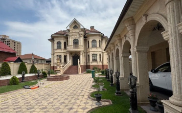  Агентство недвижимости