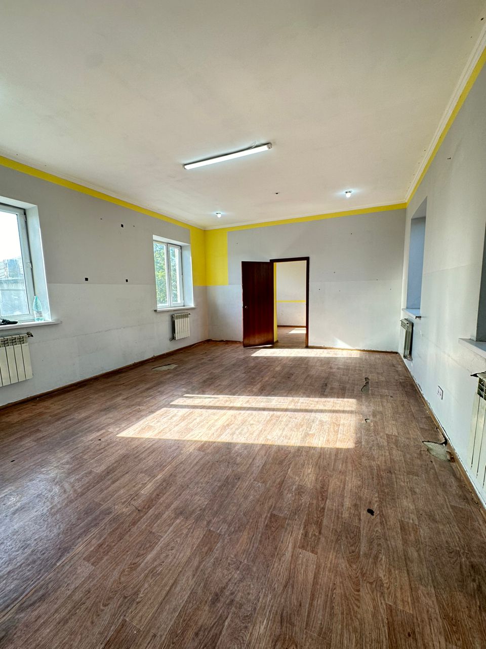 Офис, Коммерческая, 380 м2, этаж 1/2, Сост: Среднее - фото 5