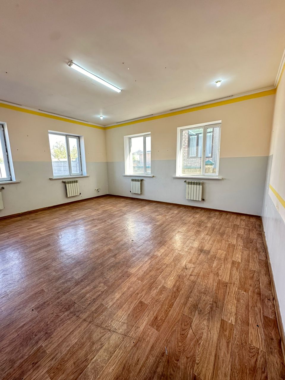 Офис, Коммерческая, 380 м2, этаж 1/2, Сост: Среднее - фото 6