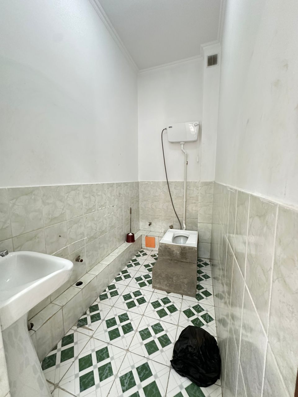 Офис, Коммерческая, 380 м2, этаж 1/2, Сост: Среднее - фото 13