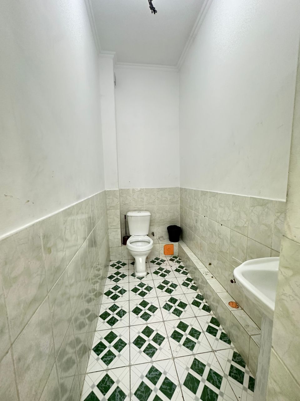 Офис, Коммерческая, 380 м2, этаж 1/2, Сост: Среднее - фото 16