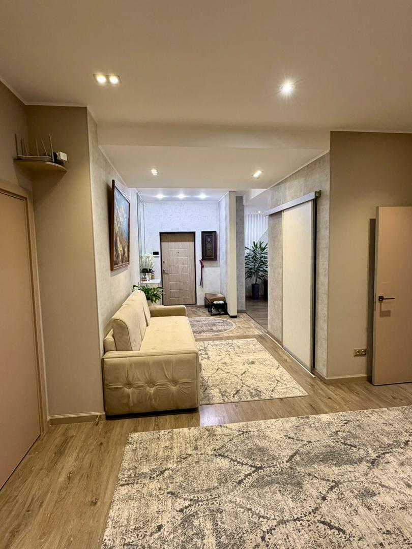Элитка, 4 ком, 153 м2, этаж 9/12, ж/к Роял Констракшн (Royal Construction), Сост: Евроремонт - фото 8