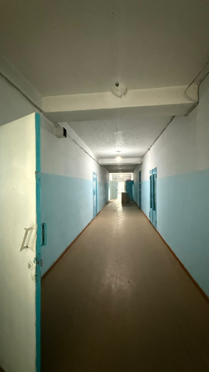 Офис, Коммерческая, 437 м2, этаж 3/3, Сост: Среднее - фото 3