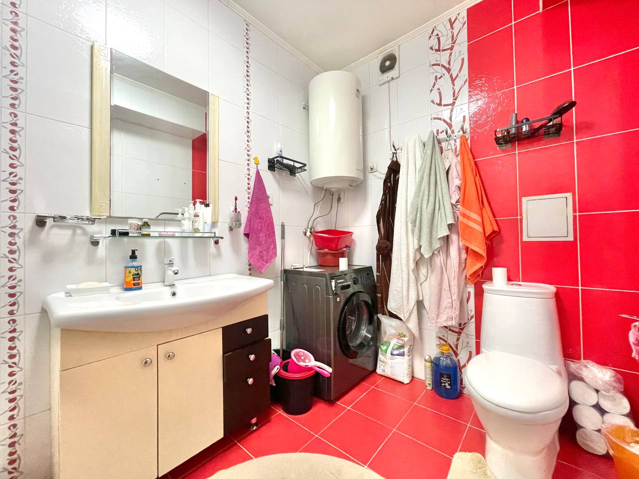 Элитка, 2 ком, 73.3 м2, этаж 1/9, ж/к БИШКЕК КУРУЛУШ (Bishkek Kurulush), Сост: Евроремонт - фото 2