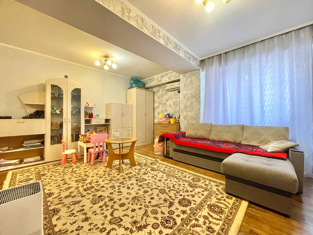 Элитка, 2 ком, 73.3 м2, этаж 1/9, ж/к БИШКЕК КУРУЛУШ (Bishkek Kurulush), Сост: Евроремонт - фото 3