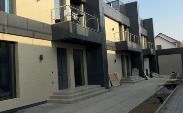  Агентство недвижимости