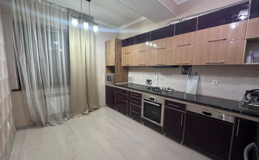  Агентство недвижимости