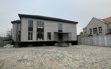  Агентство недвижимости