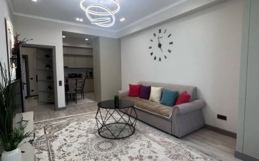  Агентство недвижимости