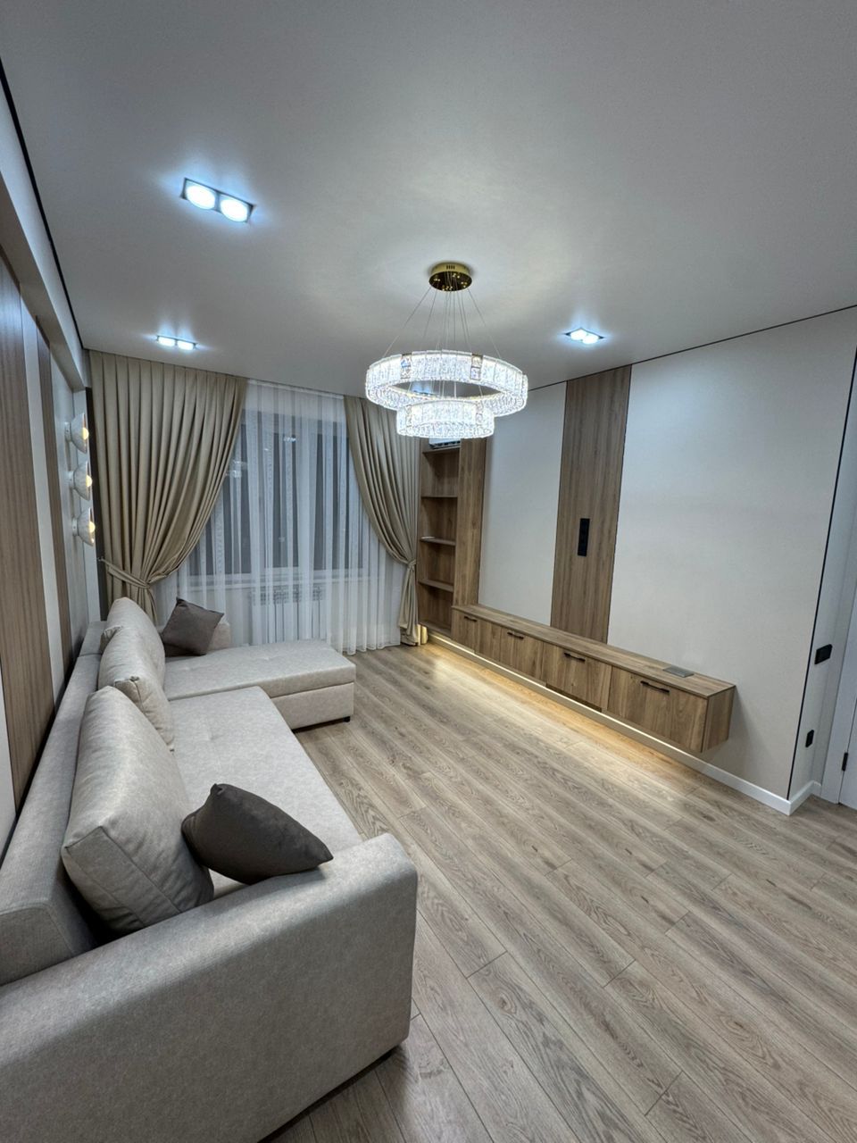 Элитка, 2 ком, 71.3 м2, этаж 2/12, ж/к ЖК Эмель, Сост: Евроремонт - фото 12