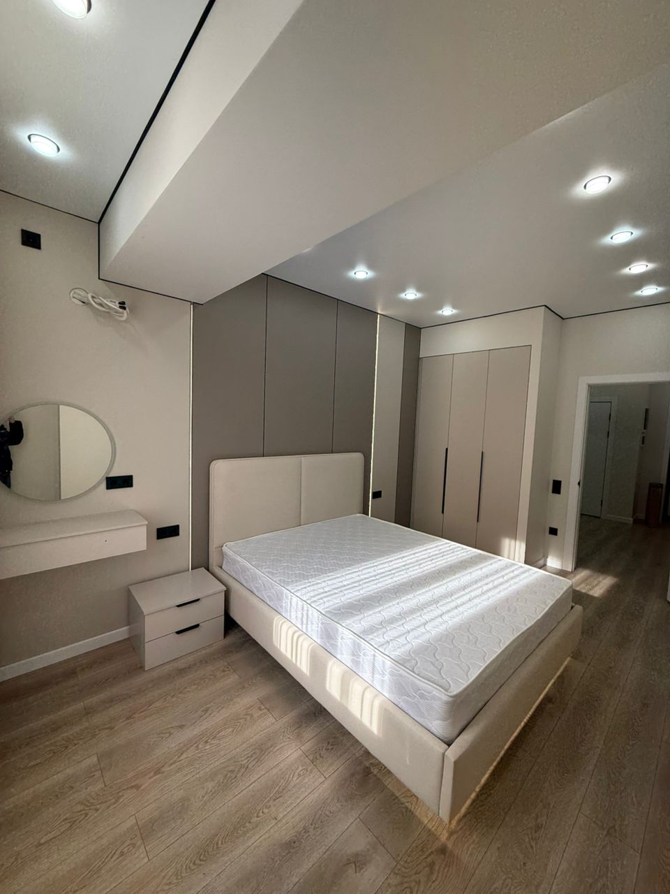 Элитка, 2 ком, 71.3 м2, этаж 6/12, ж/к ЖК Эмель, Сост: Евроремонт - фото 7