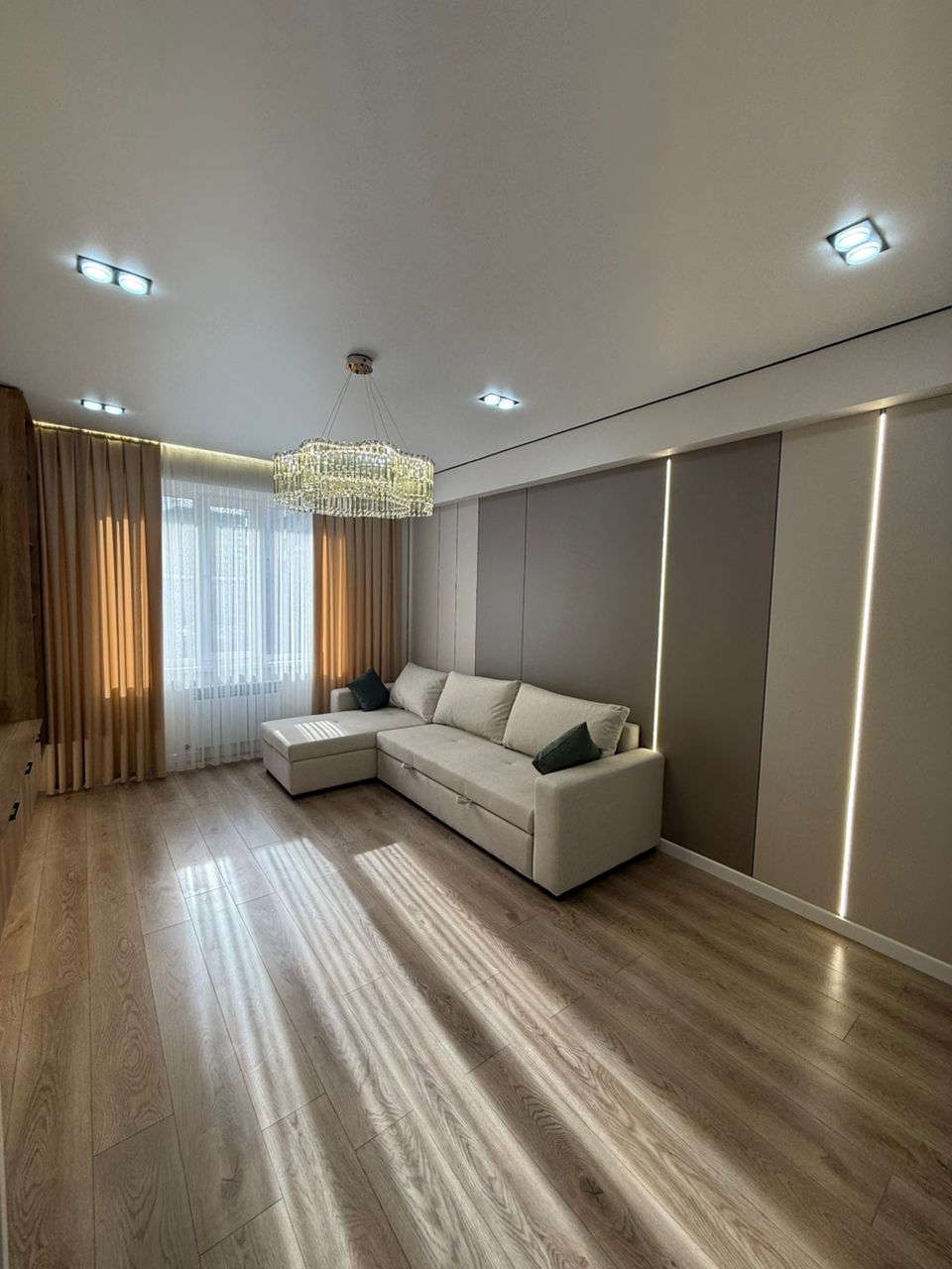 Элитка, 2 ком, 71.3 м2, этаж 6/12, ж/к ЖК Эмель, Сост: Евроремонт - фото 14