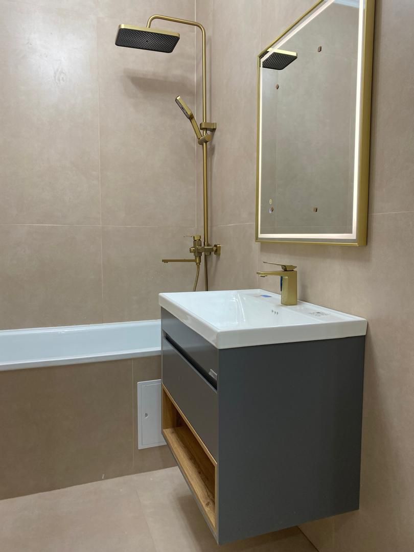 Элитка, 2 ком, 72.4 м2, этаж 9/13, ж/к ЖК Эмель, Сост: Евроремонт - фото 10
