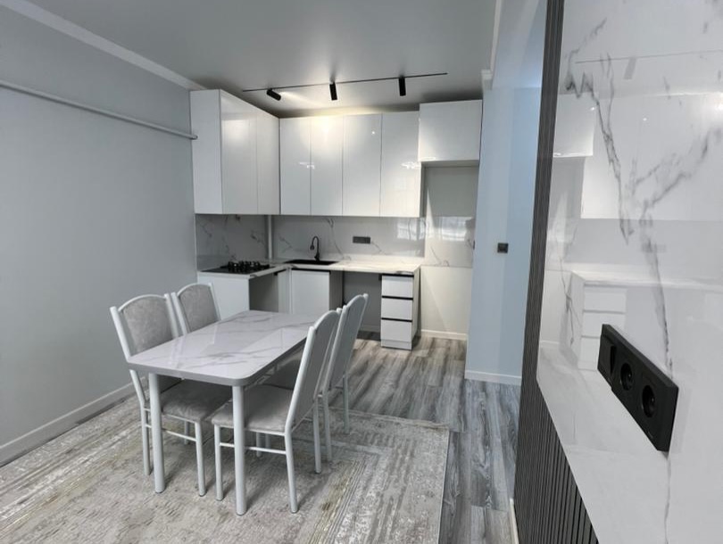 Элитка, 1 ком, 44 м2, этаж 5/14, ж/к Медина, Сост: Евроремонт - фото 1