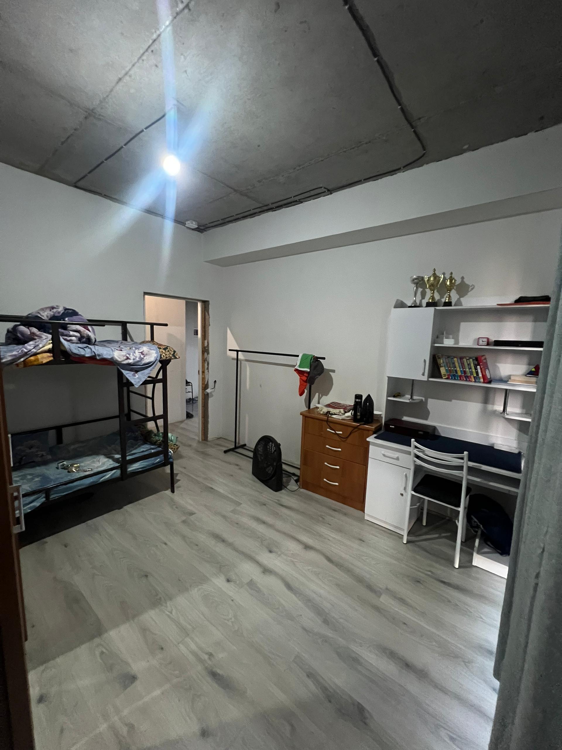 Элитка, 4 ком, 137 м2, этаж 10/10, ж/к Нью-Йорк сити (New York city), Сост: Без ремонта - фото 11