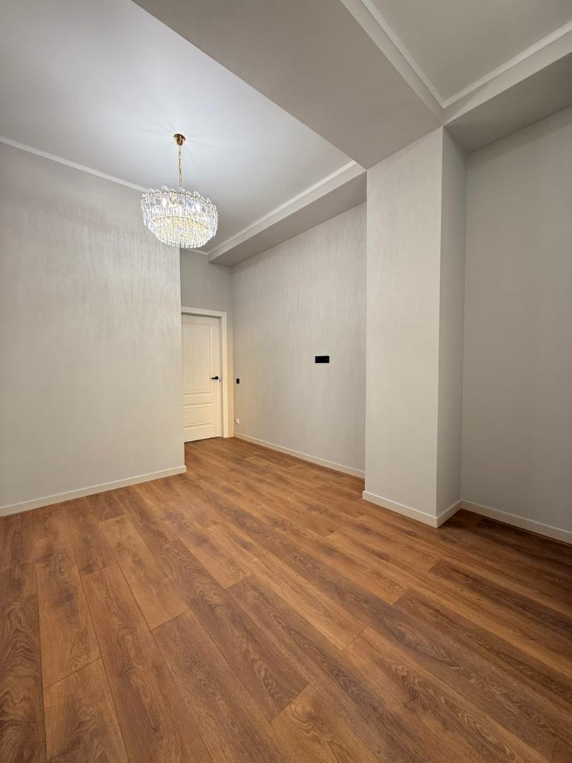 Элитка, 3 ком, 80 м2, этаж 13/13, ж/к Вегас (Vegas), Сост: Евроремонт - фото 11